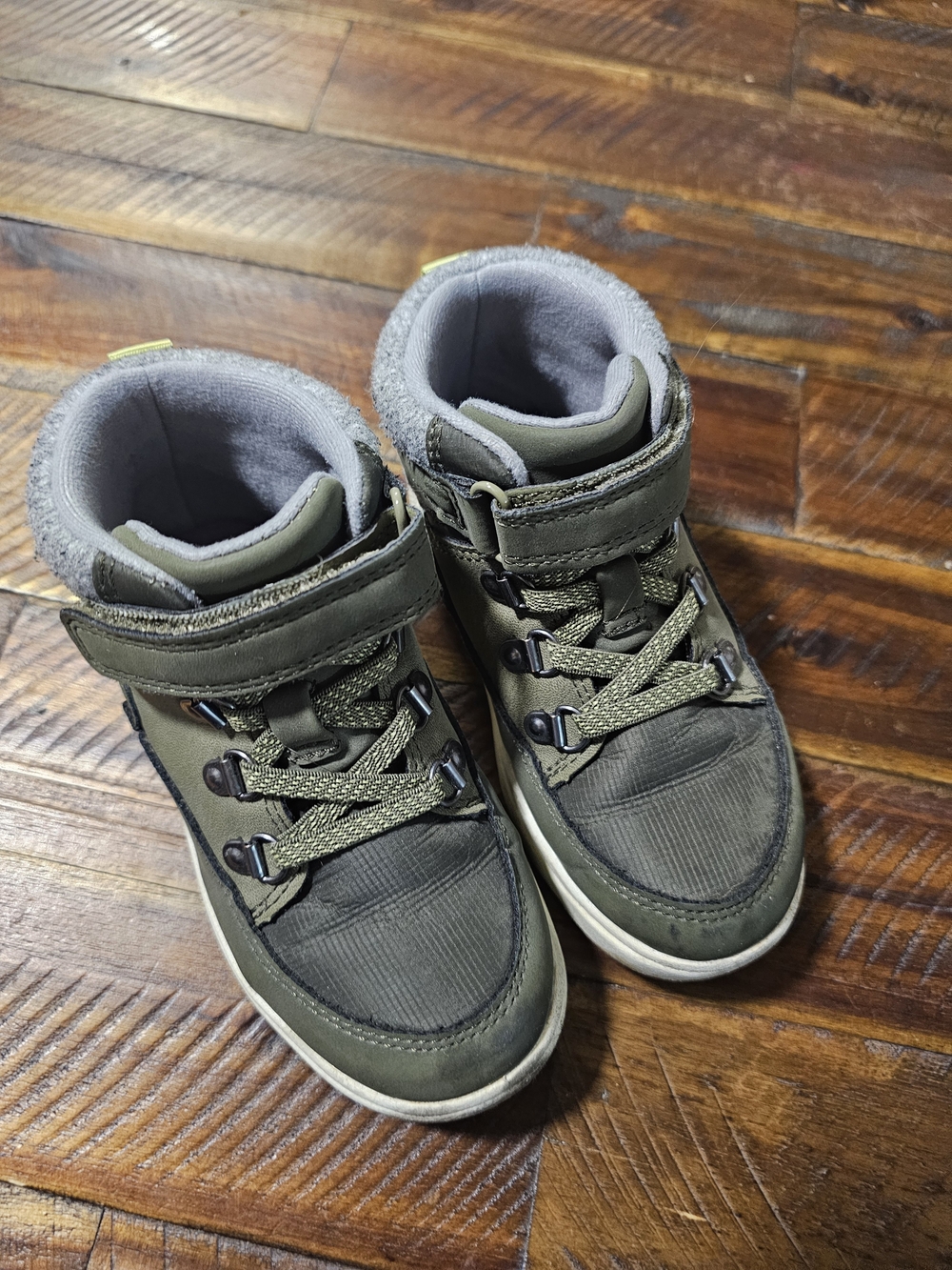 Cat & Jack Olive Green High-Top Kids Sneakers with Strap